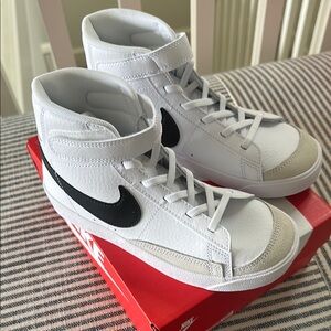 Nike Blazer Mid '77 (PS) Sneakers